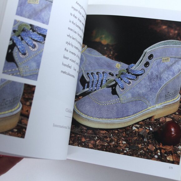 Shoes, Small Coffee table book with great photos - Picture 8 of 11